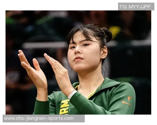 李月汝面临激烈竞争前景堪忧或将继续在风暴中挣扎求生